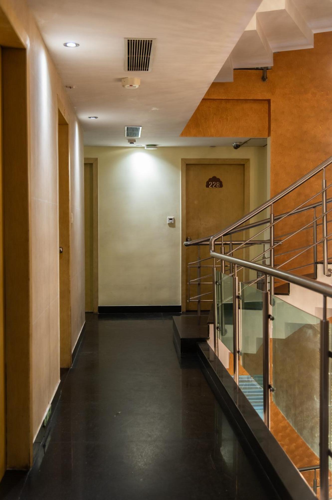 Mayur Hotel New Delhi Extérieur photo