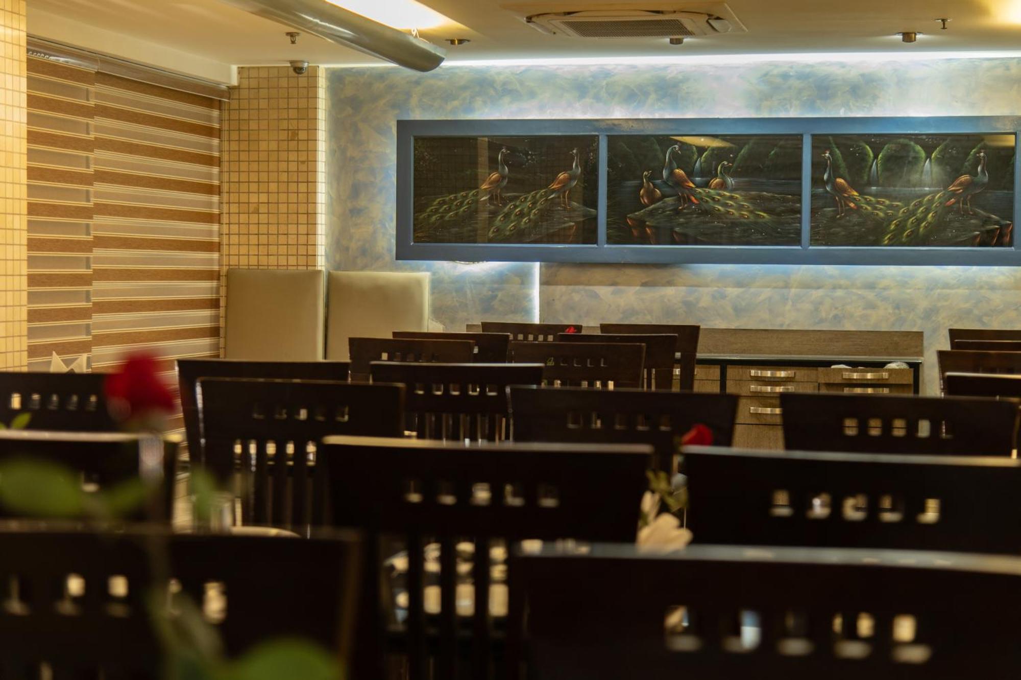 Mayur Hotel New Delhi Extérieur photo