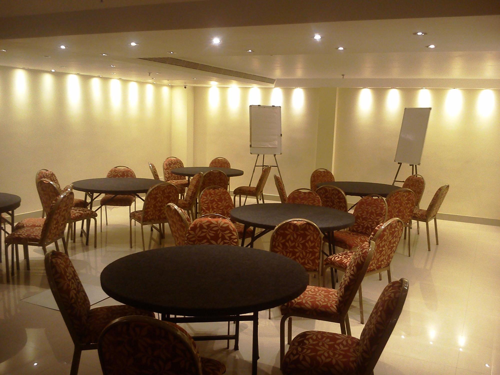 Mayur Hotel New Delhi Extérieur photo