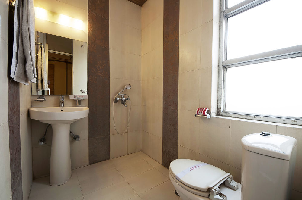 Mayur Hotel New Delhi Extérieur photo